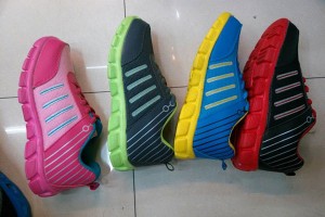 Sport shoes yiwu footwear market yiwu shoes10468