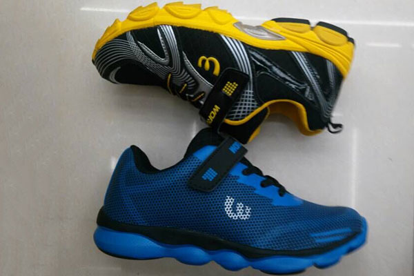 Factory supplied Shipping Agent In Guangzhou China - Copy Sport shoes yiwu footwear market yiwu shoes10692 – Kingstone