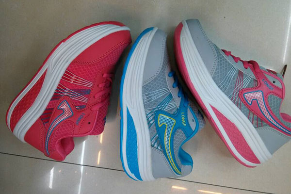 OEM Manufacturer Yiwu Market Serivce -   Sport shoes yiwu footwear market yiwu shoes10461 – Kingstone