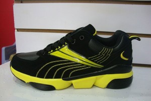 Sport shoes yiwu footwear market yiwu shoes10502