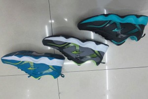 2020 China New Design Amazon Quality Agent -  Sport shoes yiwu footwear market yiwu shoes10636 – Kingstone