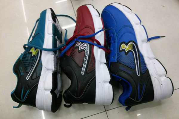 OEM China China Products Sourcing -  Copy Sport shoes yiwu footwear market yiwu shoes10680 – Kingstone