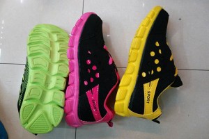 Sport shoes yiwu footwear market yiwu shoes10472