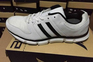 Sport shoes yiwu footwear market yiwu shoes10442