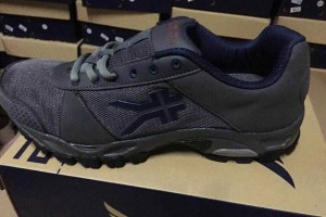 Sport shoes yiwu footwear market yiwu shoes10448